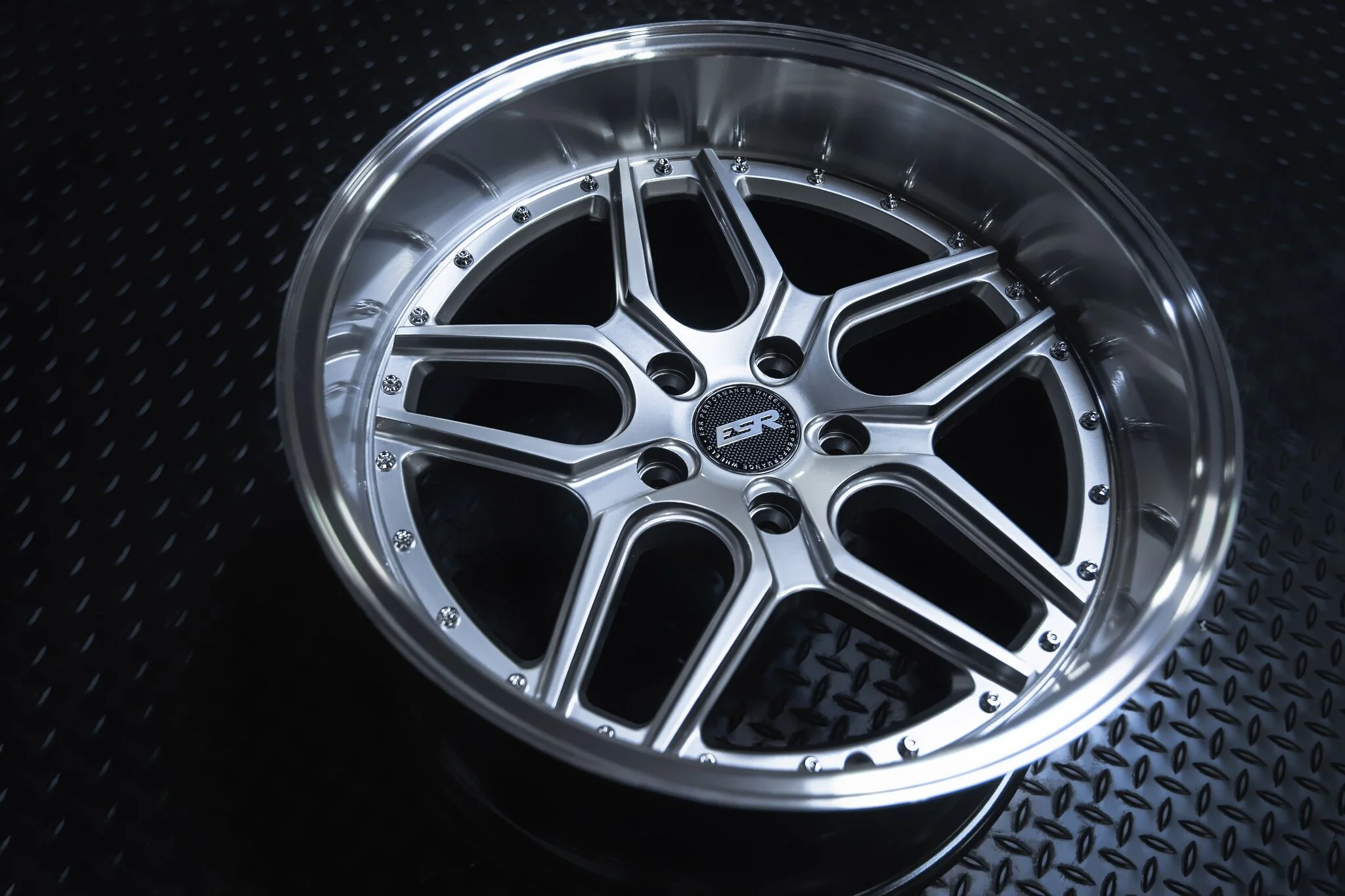 CS15 Hyper Silver - Image 5